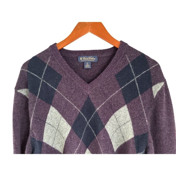 Brooks Brothers Scottish Lambswool Argyle Purple Sweater XL V-Neck 100% Lambswoo - Picture 2 of 8